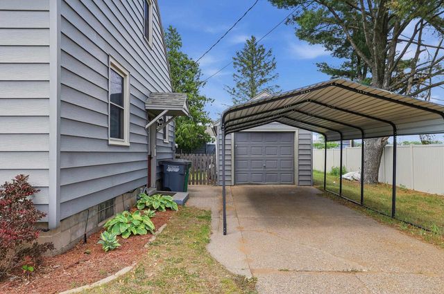 721 GROVE AVENUE, Wisconsin Rapids, WI 54494