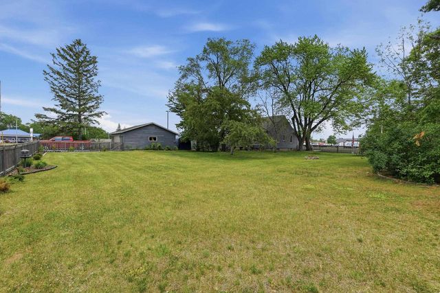 721 GROVE AVENUE, Wisconsin Rapids, WI 54494