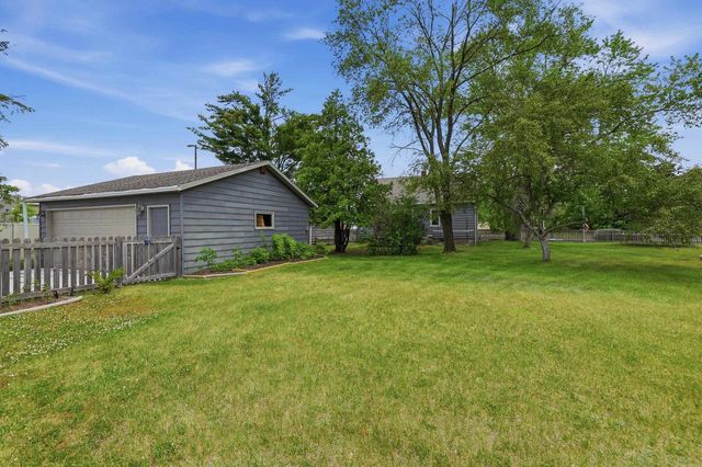 721 GROVE AVENUE, Wisconsin Rapids, WI 54494