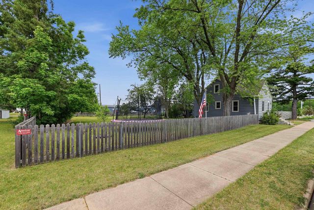 721 GROVE AVENUE, Wisconsin Rapids, WI 54494