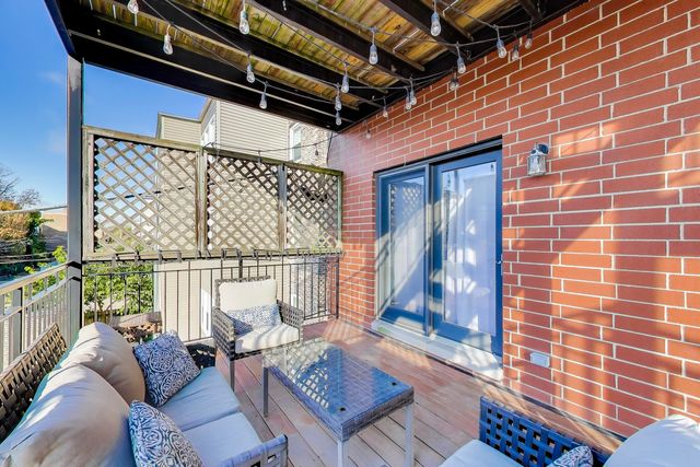 1219 W Foster Avenue 2W, Chicago, IL 60640