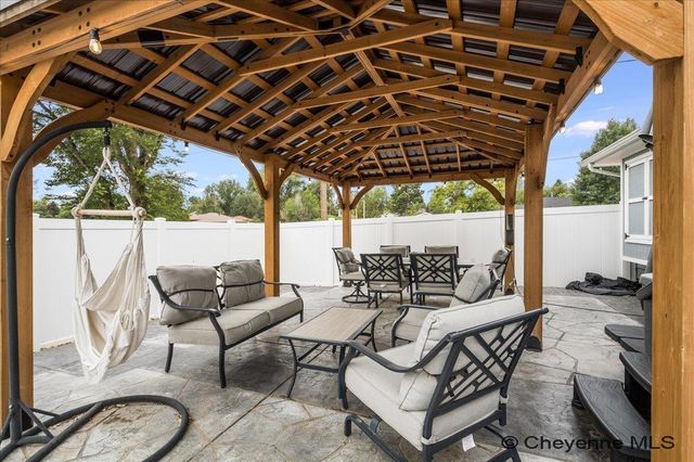 1702 NEWTON DR, Cheyenne, WY 82001