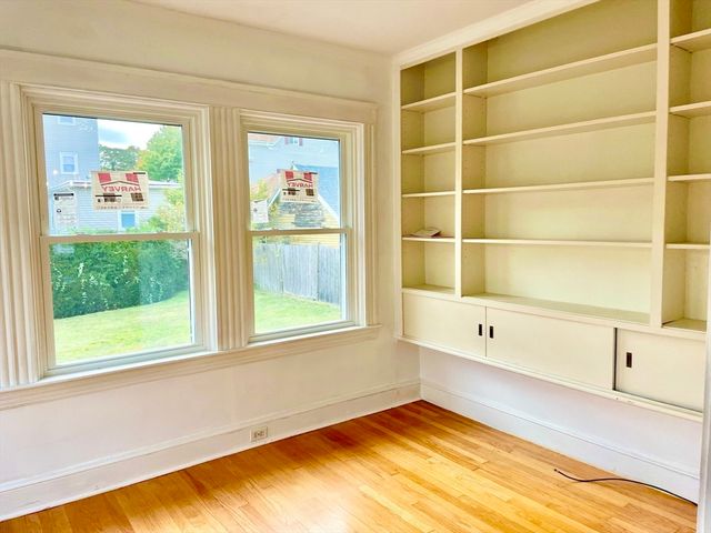 137 Boylston St, Brockton, MA 02301