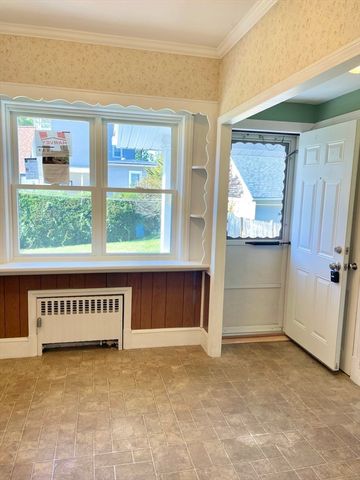 137 Boylston St, Brockton, MA 02301