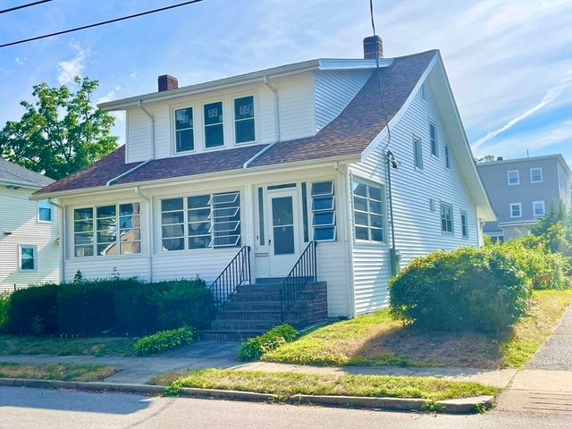 137 Boylston St, Brockton, MA 02301
