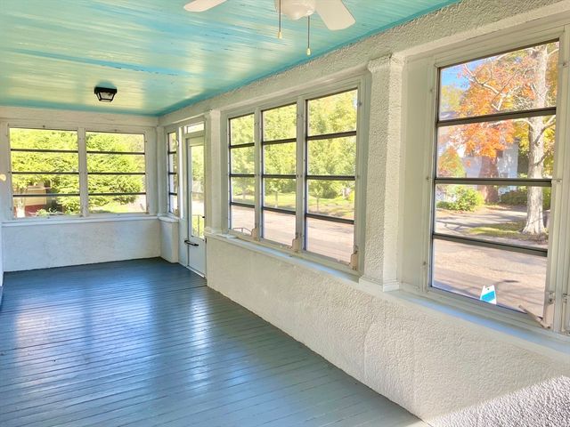 137 Boylston St, Brockton, MA 02301