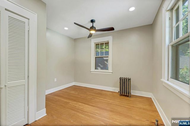 6 Colonial Court, Dumont, NJ 07628