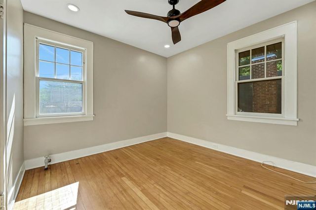 6 Colonial Court, Dumont, NJ 07628