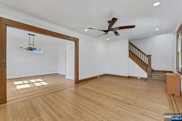 6 Colonial Court, Dumont, NJ 07628