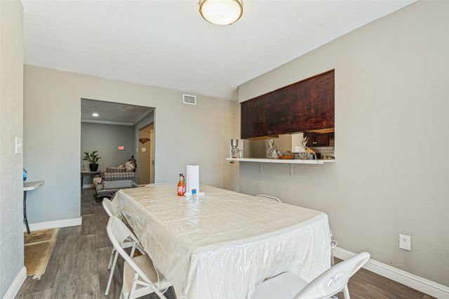 1202 Canyon Oaks Drive, Lancaster, TX 75146