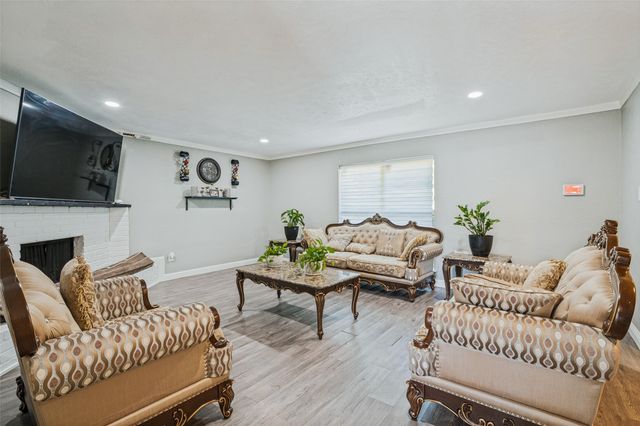 1202 Canyon Oaks Drive, Lancaster, TX 75146