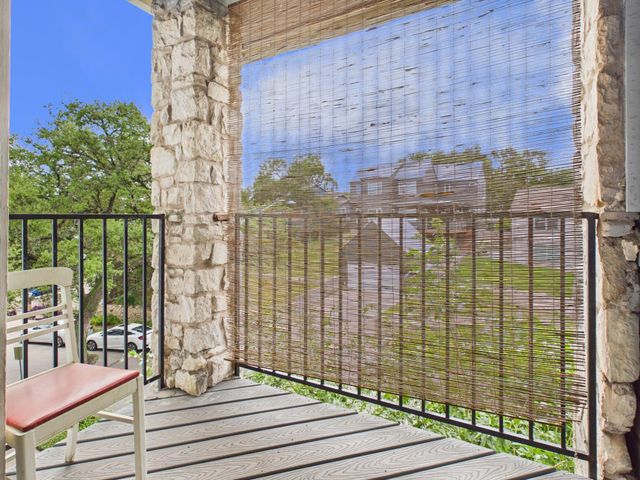 3111 Tom Green ST 305, Austin, TX 78705