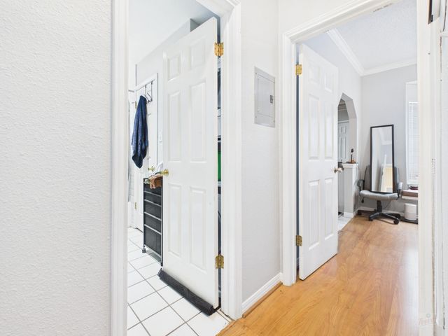 3111 Tom Green ST 305, Austin, TX 78705