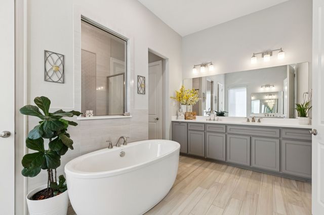 925 Glen Lake Drive, Southlake, TX 76092