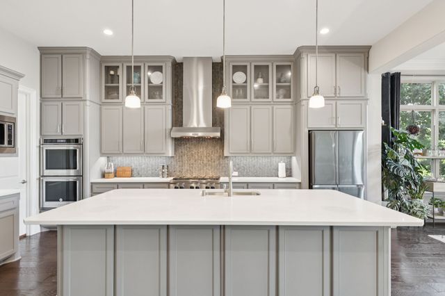 925 Glen Lake Drive, Southlake, TX 76092