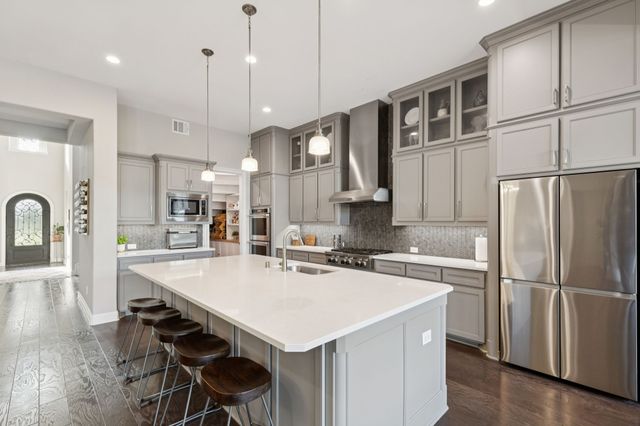 925 Glen Lake Drive, Southlake, TX 76092