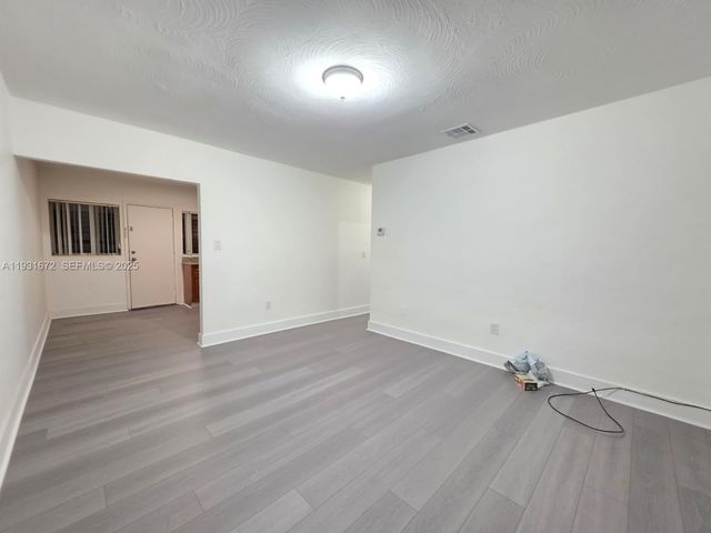 1267 NE 117th St 1267, Miami, FL 33161