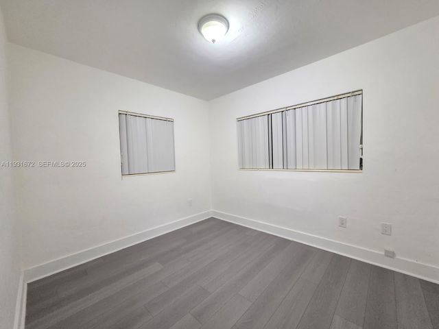 1267 NE 117th St 1267, Miami, FL 33161