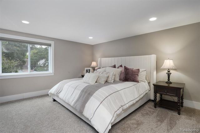 812 N Edison Avenue, Royal Oak, MI 48067