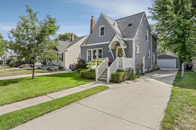 812 N Edison Avenue, Royal Oak, MI 48067