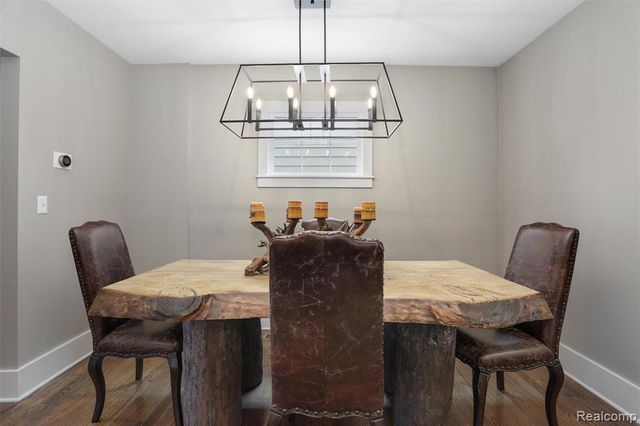 812 N Edison Avenue, Royal Oak, MI 48067