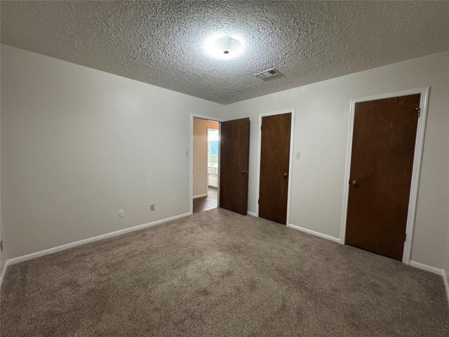 5435 Mossy Timbers Drive, Humble, TX 77346