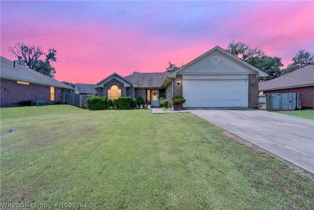 1203 Aspen Avenue, Van Buren, AR 72956