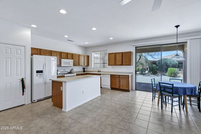 17810 W CANTO BONITO Lane, Surprise, AZ 85387