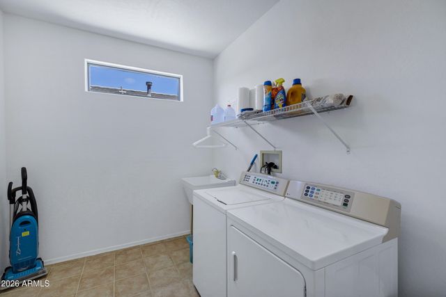 17810 W CANTO BONITO Lane, Surprise, AZ 85387