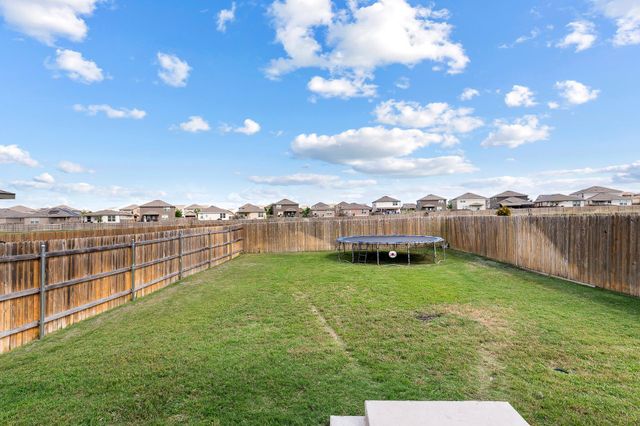 576 Greatest Gift WAY, Jarrell, TX 76537