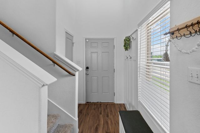 576 Greatest Gift WAY, Jarrell, TX 76537