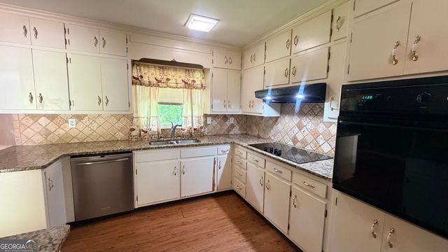 669 S Hill Street, Griffin, GA 30224