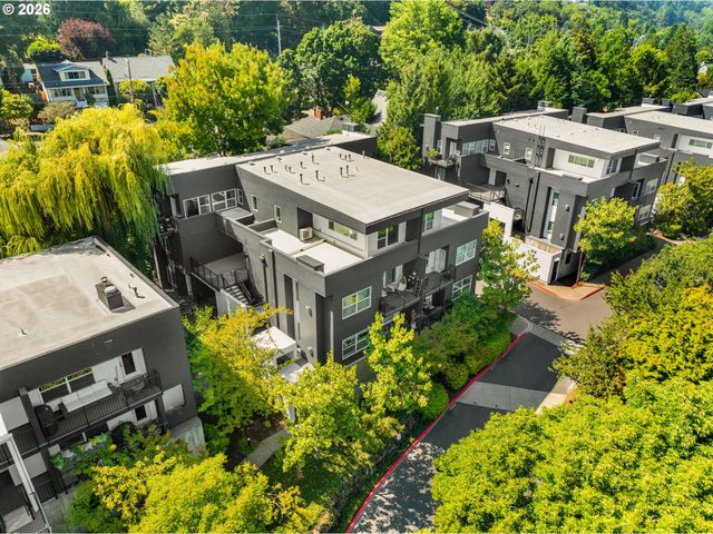 618 S NEVADA St H, Portland, OR 97219