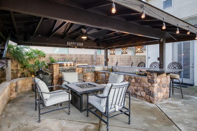 1303 Jordan Avenue, Clovis, CA 93611