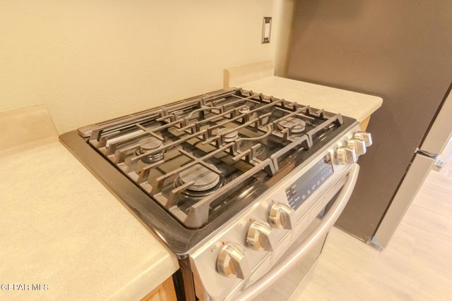 13758 Paseo Las Nubes Drive, Horizon City, TX 79928