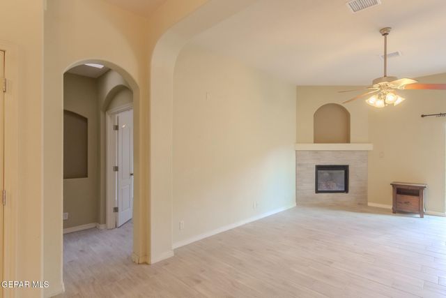 13758 Paseo Las Nubes Drive, Horizon City, TX 79928