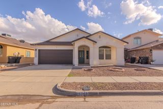 13758 Paseo Las Nubes Drive, Horizon City, TX 79928