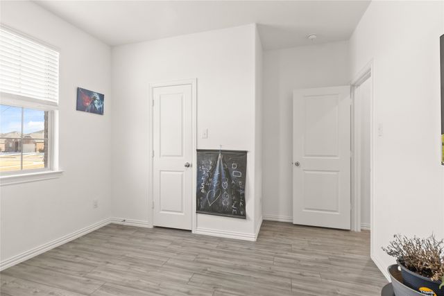 3505 Riverside Drive, Aubrey, TX 76227