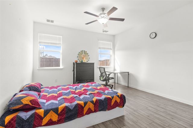 3505 Riverside Drive, Aubrey, TX 76227