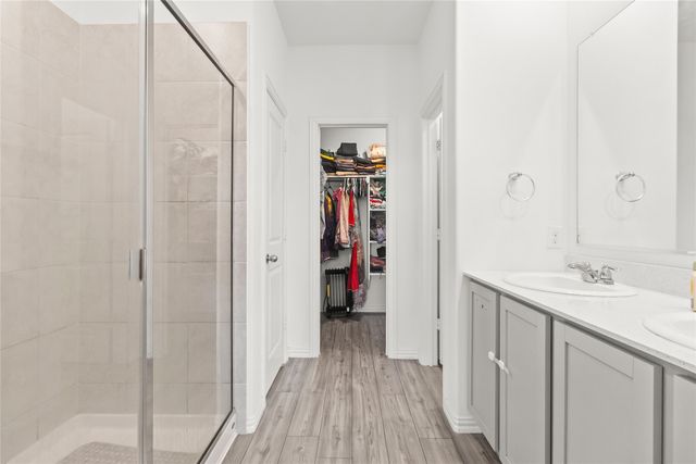 3505 Riverside Drive, Aubrey, TX 76227