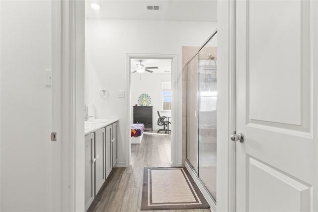 3505 Riverside Drive, Aubrey, TX 76227