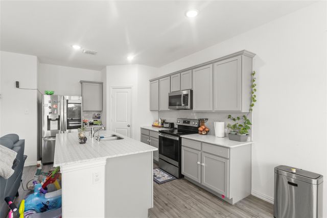 3505 Riverside Drive, Aubrey, TX 76227