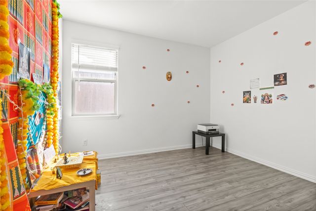 3505 Riverside Drive, Aubrey, TX 76227