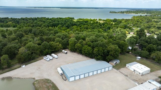 8034 Fm 513 S, Lone Oak, TX 75453