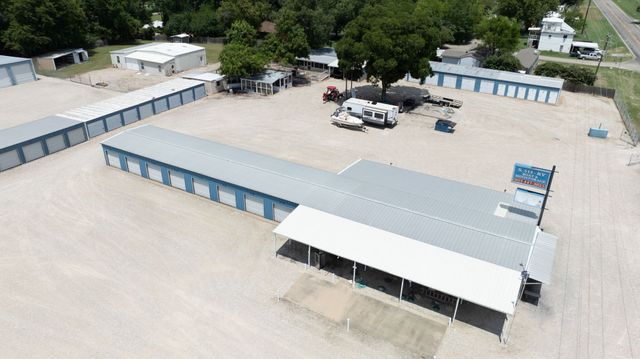 8034 Fm 513 S, Lone Oak, TX 75453
