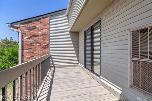 20791 Indian Creek Drive 78, Farmington Hills, MI 48335