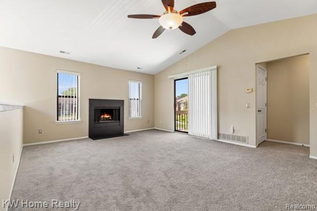 20791 Indian Creek Drive 78, Farmington Hills, MI 48335