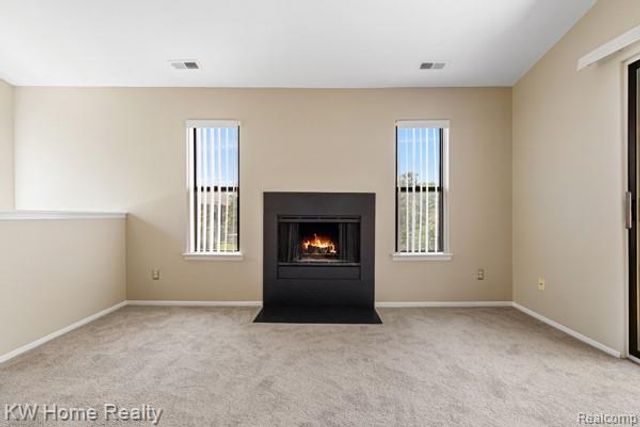 20791 Indian Creek Drive 78, Farmington Hills, MI 48335