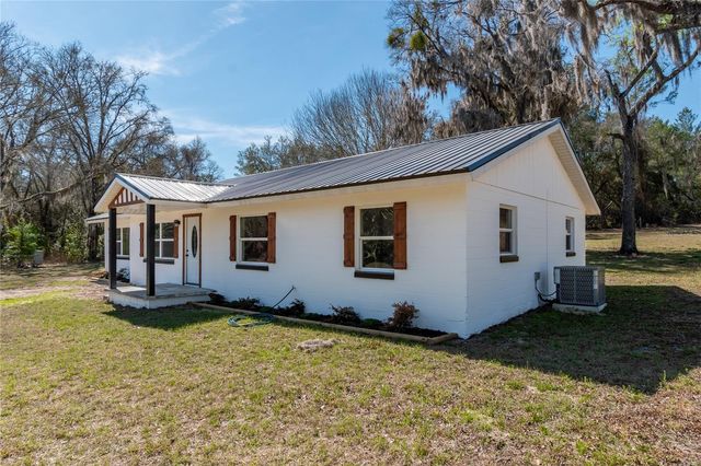 983 S COUNTY ROAD 21, Hawthorne, FL 32640