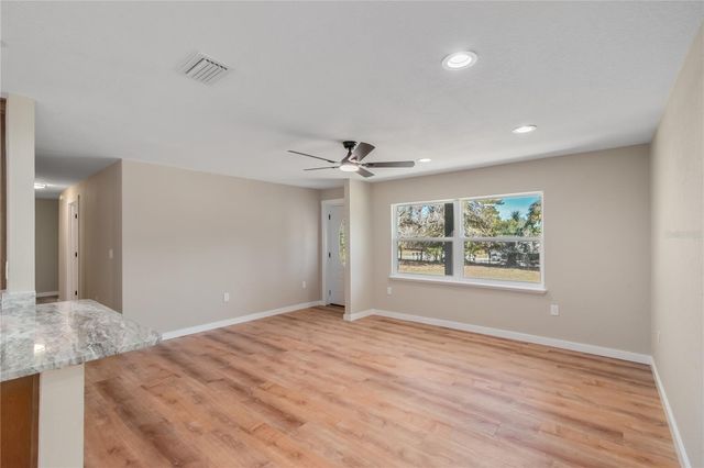 983 S COUNTY ROAD 21, Hawthorne, FL 32640